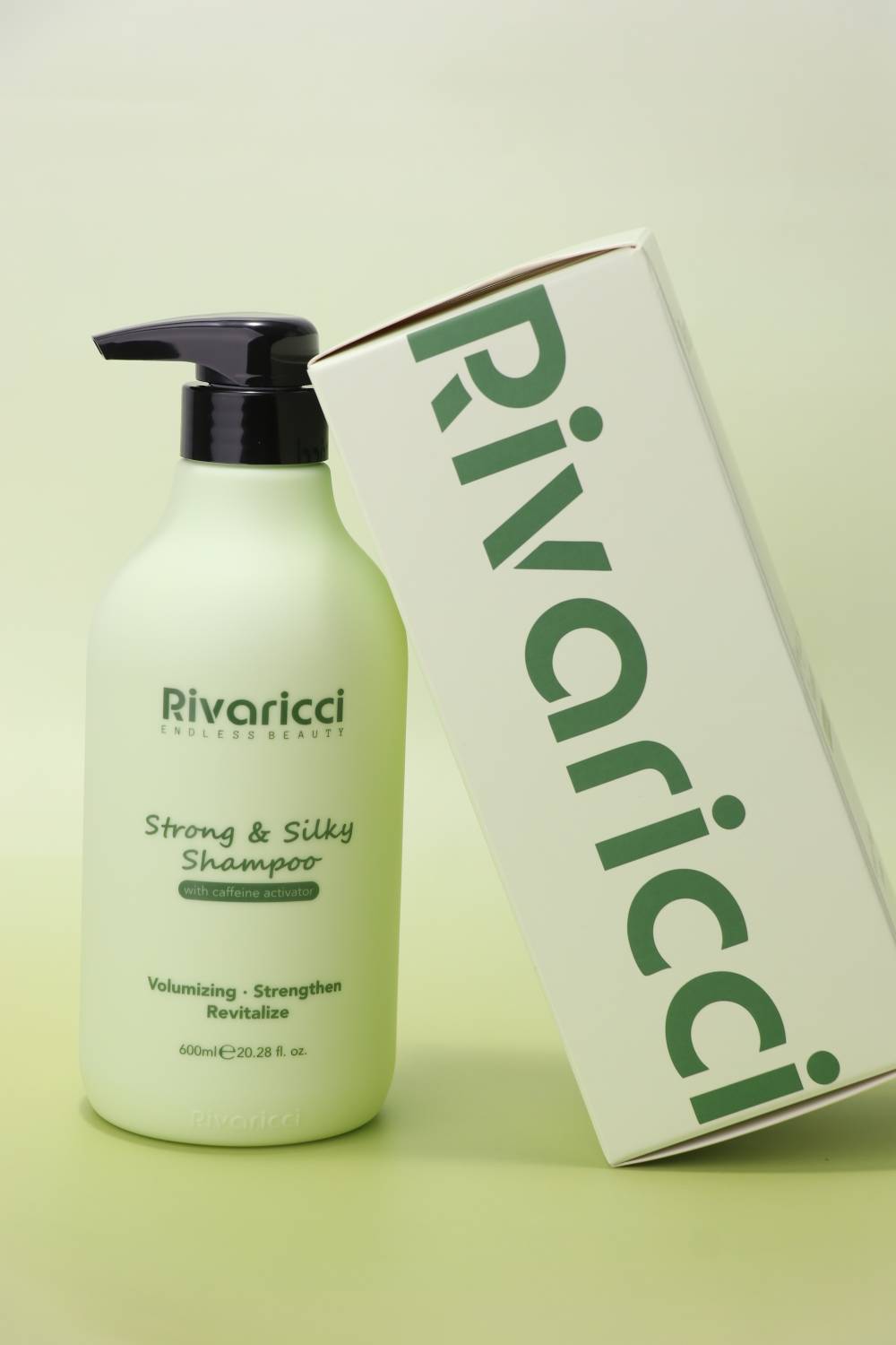 شامپو سبز ضد ریزش تقویت کننده و ابریشم ساز ریواریچی Rivaricci